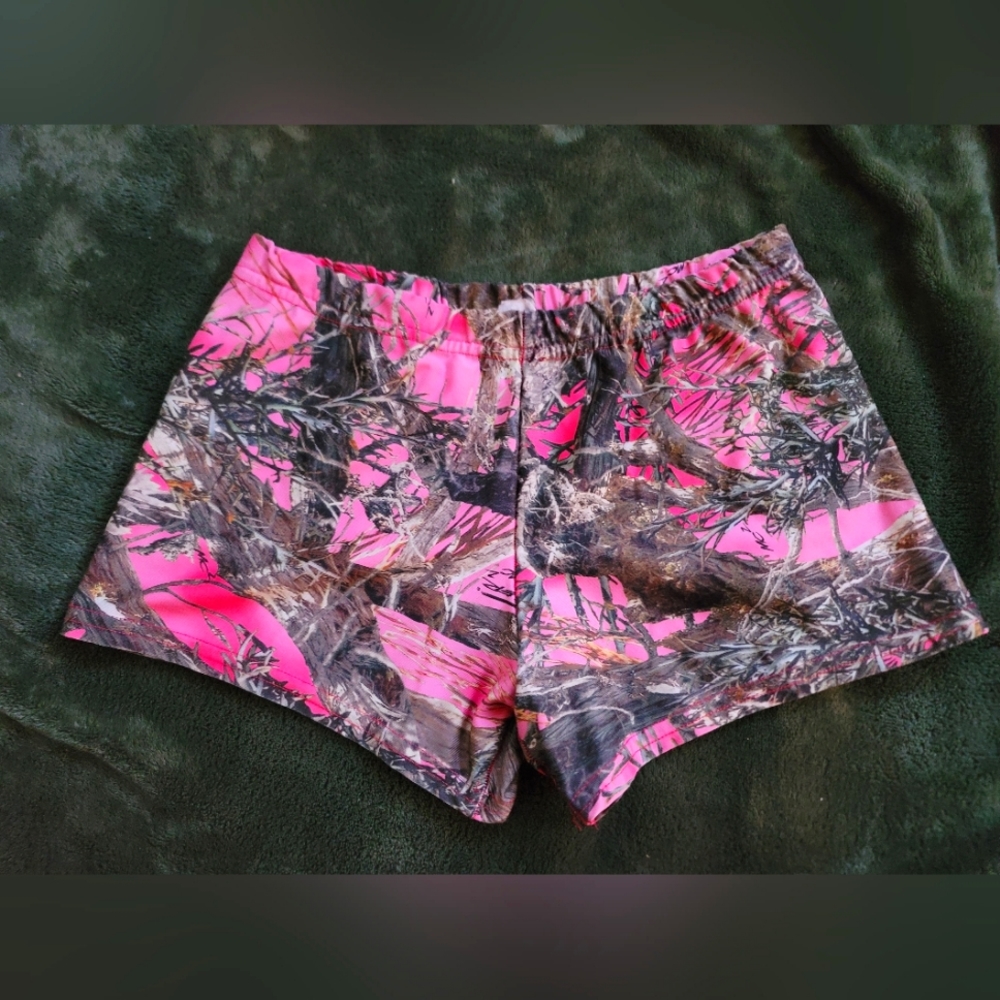 Pink camo spandex